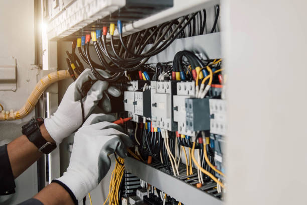 Best Affordable Emergency Electrician  in Port Washington, WI